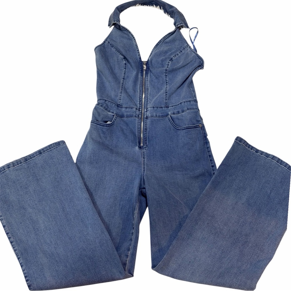 Beautiful 😍 Guess Blue Denim Zip-Front Women's Jumpsuit Overalls